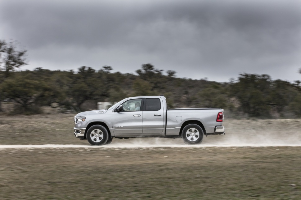 RAM 1500 Quad Cab V Long Bed 5.7 HEMI V8 eTorque (395 Hp) Automatic
